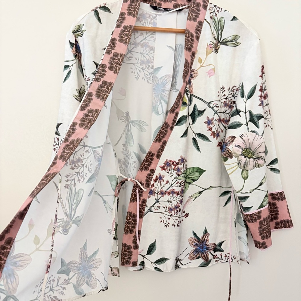 Zara Floral Kimono Print Tie Waist‎ Wide Sleeve Size Medium - Picture 10 of 14